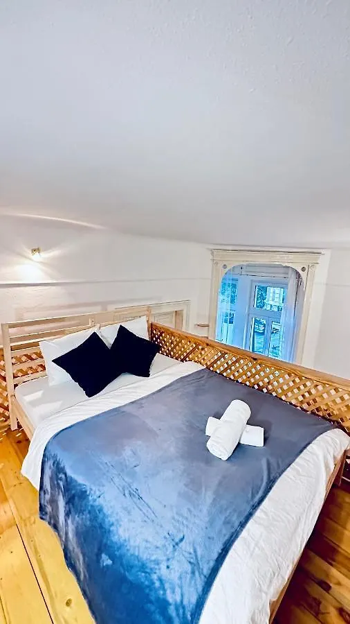 Ulloi Apartment - Unique Style Near Corvin Budapest